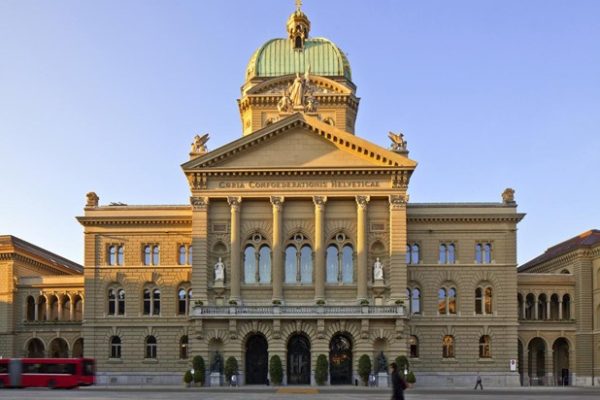 Visite guidée du Palais fédéral à Berne - Vendredi 3 octobre 2025 - Membres APEGE